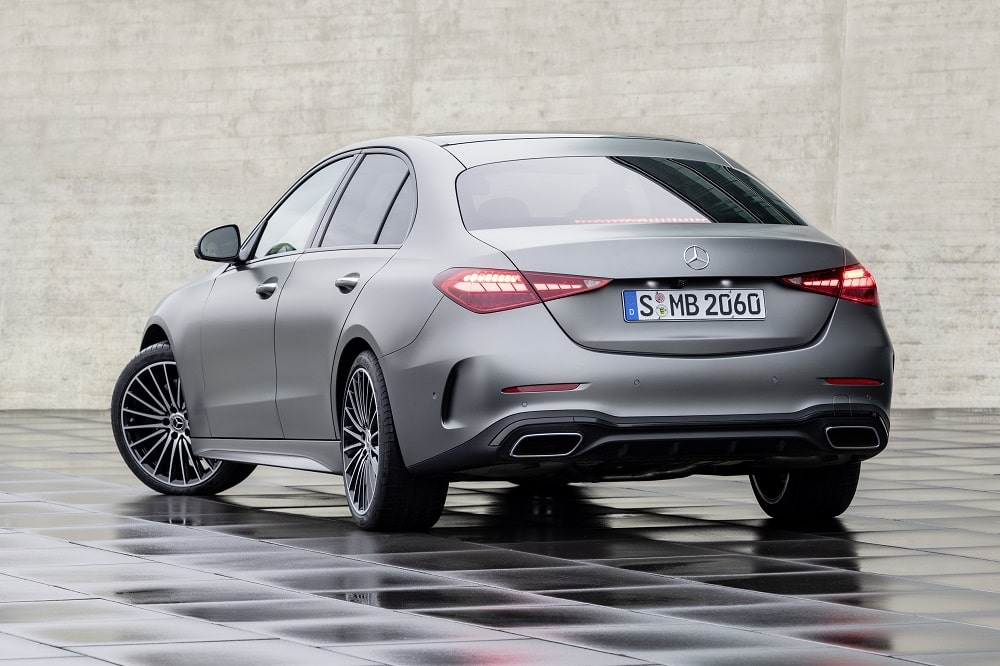 
								Mercedes C-Klasse full									