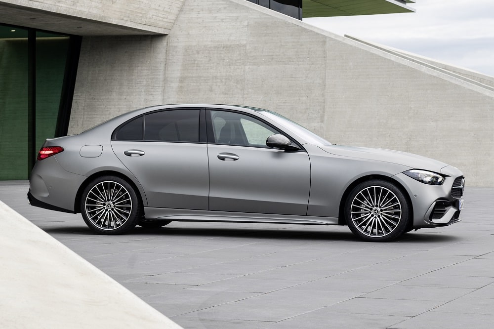 
								Mercedes C-Klasse full									
